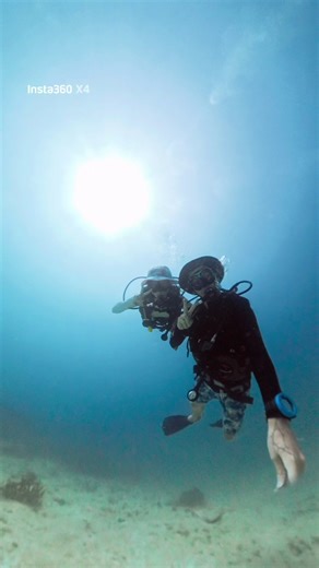 Exploring Deep Love Under the Ocean