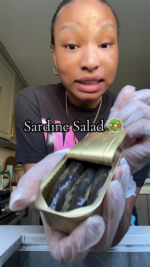 Delicious Sardine Salad Recipe with Fresh Ingredients