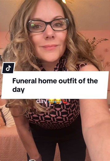 Stylish Funeral Outfit Ideas for Women