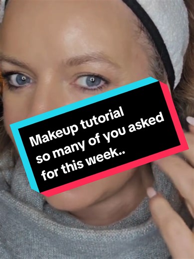 OK OK, you all asked… so here it is 😅💄After weeks of ‘what makeup are you using?’, ‘please do a tutorial’, ‘do a GRWM’… I’ve got to it. This is my everyday (what you see on camera, go-to face using BPerfect.) Nothing fancy, just what I actually use. Products used: • CHROMA Cover Luminous Foundation shade N5 • Mrs. Glam Powder shade Light Warm • EKIN-SU Radiant Blush shade Turkish Delight • ONE DEW THREE Setting Spray • CRONZER shade Pecan • Lip Library Lip Mask • Muted Palette for the eyes Com