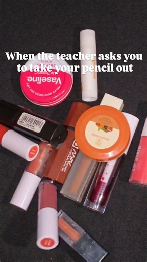 GlowUpBeauty on Instagram: "Ever happened? 😭😭 . . . . funny, lipstick, lipgloss,joke, college life #collegelife #lipstick #foryouシpage #fypppppppppppppppppppppppppppppppppppppppppppppppppppppppppppppppppppppp"