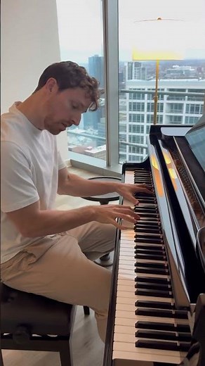 When You Wish Upon a Star (Joe Paskov Piano) #disney #disneymedley #jazzpiano #whenyouwishuponastar