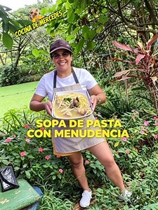 Cómo hacer sopa de menudencia con pasta
