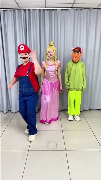 SUPER MARIO FART CHALLENGE #youandmeshow #supermario #supermariobros