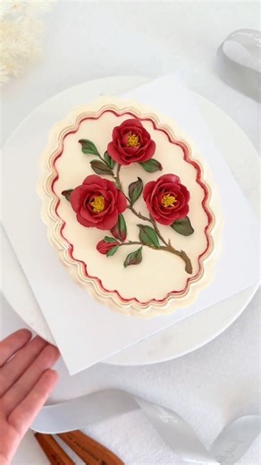 The Cake Art | Rosey Rose 🌹 Cake Decorations | Follow for more tips and exciting 💡😀 #cakelovers❤️ #cakeartist #cakeart #rosecake #cakedesign | Instagram