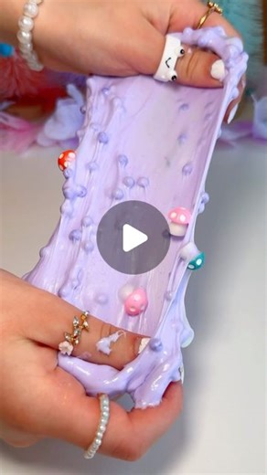 It’Sarah 💜 on Instagram: "MAKING SLIME BACKWARDS! 😱😳 *extreme challenge* #slime #diy #slimeasmr #slimevideo #craft #fyp"