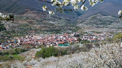 El entorno natural de Jerte: entre el bosque Reboldo, los Pilones y la Garganta de los Papúos