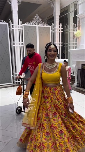 One legged groom’s still rollin 😎 #2023bride #punjabibride #weddingtiktok #indianwedding #fyp #toronto #punjabitiktok #punjabigroom