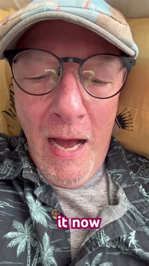 Self-Defense: If you have any poo🐒💩 Fling it now