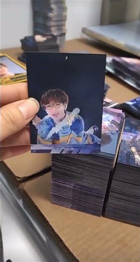 Elevate Your Event with Vibrant 3D Lenticular Cards 🌟