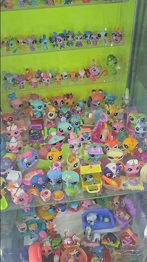 500+ LPS AND Main 5s!😱 #lps #littlestpetshop #fleamarket #toy #collectible #haul #houston #toystore