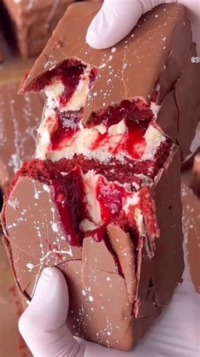 ‎مرتضى نصر الطائي‎ on Instagram‎: "ليرز كيك"‎