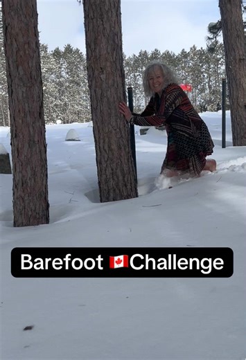 Barefoot Challenge in Canadian Snow 🇨🇦