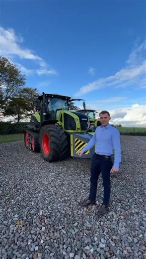 Maximise efficiency and accuracy with CLAAS precision farming correction signals. GPS steering made smarter! 🌾📡 #CLAAS #PrecisionFarming #SmartAgriculture #AgTech #AgTechTalk | CLAAS Eastern