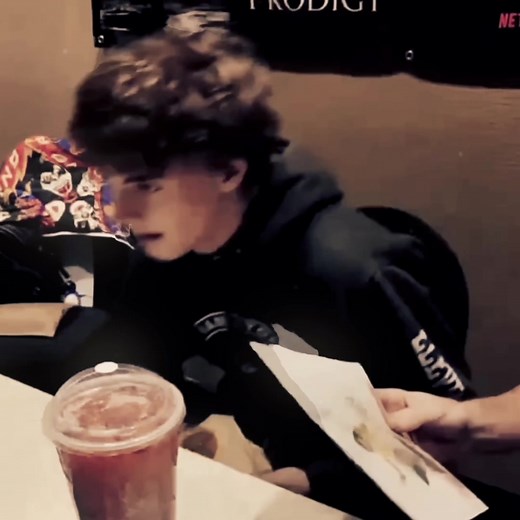 Jackson Robert Scott Joins the Trend with Exciting Clips