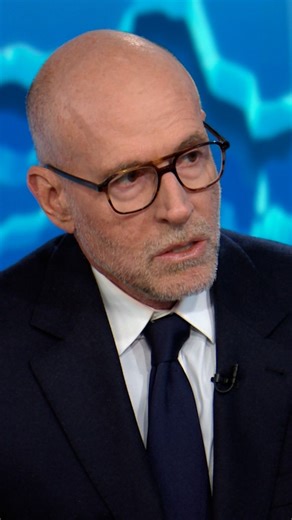 Scott Galloway on ‘a new species of asexual, asocial males’