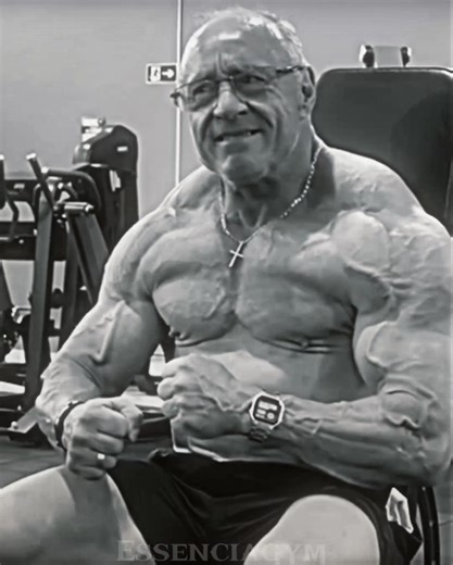 O shape😨 Use meu cupom na @Max Titanium - Loja:essenciagym #shape #maxtitanium #gym #gymedit #motivação