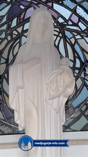 13K views · 1.9K reactions | “Marijo, svibnja kraljice, ti Majko...