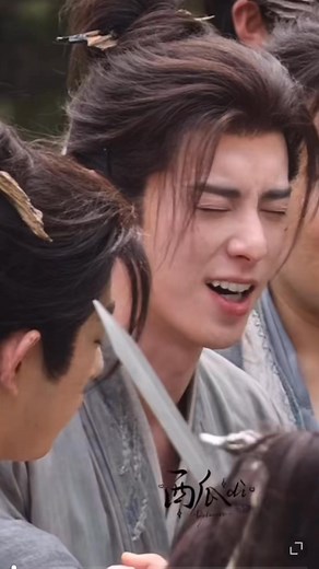 Song Qianji, hello motorcycle. | ddylancollection