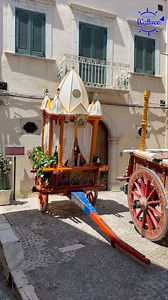87K views · 2K reactions | Larino è un affascinante borgo, in provincia di Campobasso, che unisce un'eredità romana (anfiteatro e mosaici) a un cuore medievale (Cattedrale di San Pardo e Palazzo Ducale). Oltre alla sua storia, la città è celebre per tradizioni vivaci come la Festa di San Pardo e il Carnevale Storico, e per l'eccellente olio d'oliva prodotto localmente. #viaggiaconwallace #borghidaraccontare #molise | Viaggia con Wallace | Facebook