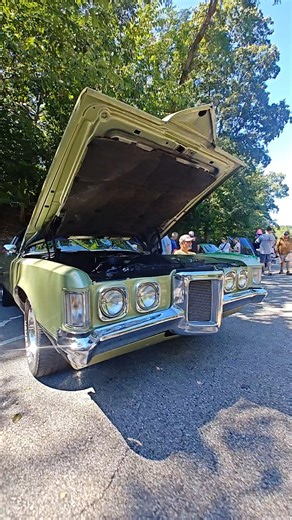 1969 Pontiac Grand Prix!!! #car #v8 #gm #classic #classiccars #oldschool #cars #pontiac #grandprix