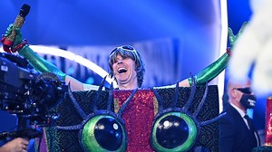 Mickie Krause: SO überraschte er bei "Masked Singer" als Geschenk