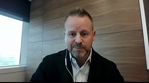 Robert Half on AI as a tool for job applications and standing out from the crowd.