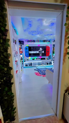 Construyendo TERMINATOR M de @mostarle 🤖 299 piezas y 5 horas para terminarlo 🥳 Además con leds, perfecto para cada rincón del Setup 🤩 • #gamer #cyberpunk #metalart #metalwork #gaming #gamingsetupideas #mostarle #mostarleterminatorM #gameroomdecor #metalartwork #gaminglife #gamingposts #setup #setupinspiration #setupgamer #desksetup #deskgoals #deskspace #deskdecor #lego #legofan #gaming • @gengaren - @cristiano_mad - @mygamesrock - @ladymarvelps - @mi_rincon_cukilove - @ratoncita_gamer - @an