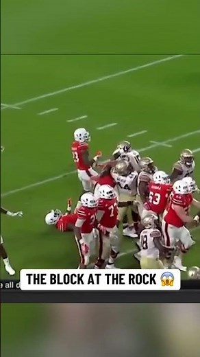 DeMarcus Walker with an all-time block 🚫