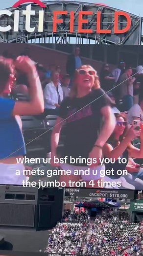 Yankee Fan's Jumbo Tron Moments at Mets Game