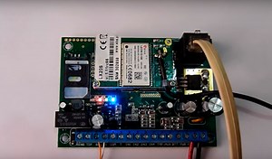 Instalación Transmisor GPRS LX20S