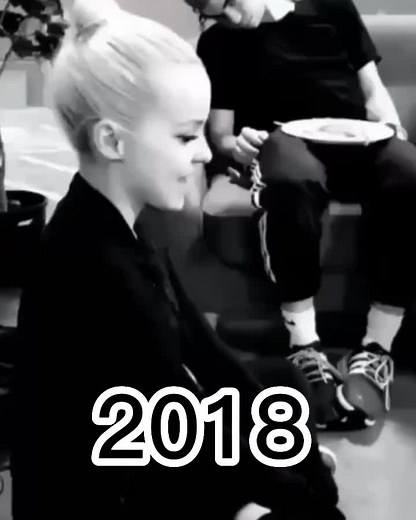 Dove Cameron Funny Minion Impressions and Voice Acting