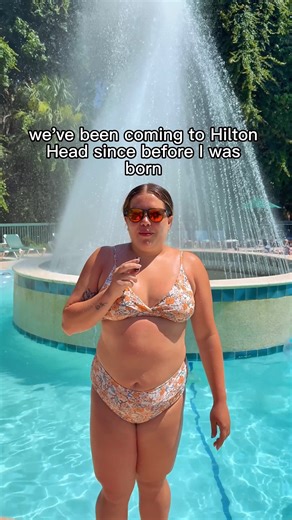 Maddy’s been coming to Hilton Head since before she was born and she says it feels like home. She loves the beach, the palm trees, the sunshine, and jokes she was born in the wrong state. Coming here is her happy place, and she visits as often as she can. 💙 🏝 #SpinnakerResorts #HiltonHeadIsland #WatersideResort #OwnerStories #BeachLife #VacationFeels | Spinnaker Resorts: Hilton Head Island