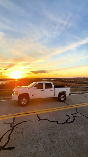 Cammed Chevrolet GMT900 Prerunner Showcase