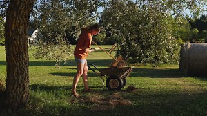 116K views · 188 reactions | Simple DIY for Stress-Free Lawn and Garden Upkeep | Green Bean | Facebook