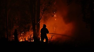 New South Wales prepares bushfire survival plans
