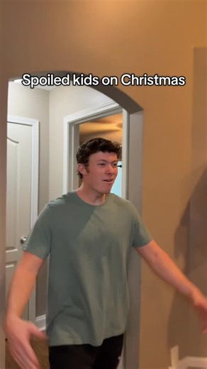 Matthew McKenna on Instagram: "They need to be grateful #christmas #ungrateful #spoiled #christmasday #gift"