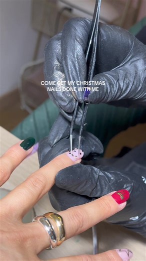 Christmas Nail Art Ideas: Get Festive with Your Nails