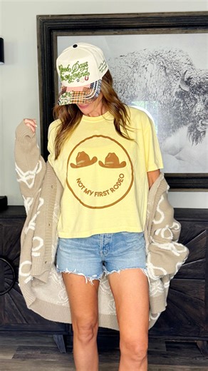 8 effortless fall fits for the western loving gal 鸞✨ From boots to...