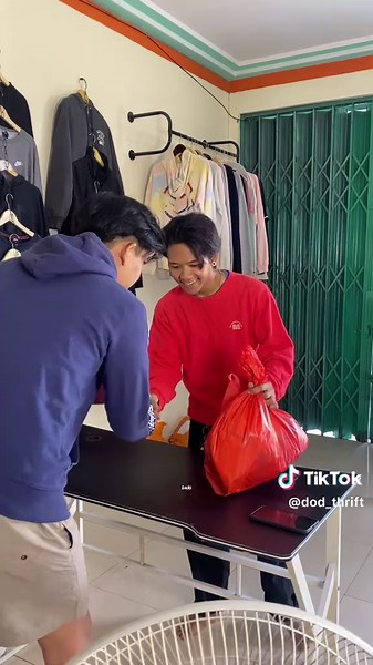 Vintage 30 ribu guys #DOD #dodthrift #thrifting #thrift