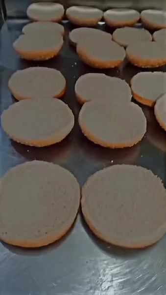 Epicure Pizza: Fast Food Delight in Every Bite