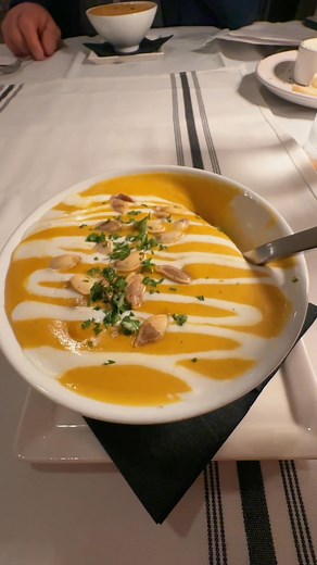 🌿🍷 Escape to the East Texas countryside and indulge in an unforgettable fine dining experience at Côte Restaurant at High Hill Resort in Arp, Texas — right outside of Tyler! ✨🌾 Nestled among the rolling hills and towering pines 🌲💫, this elegant yet relaxed destination offers modern sophistication and a peaceful escape 🍽️❤️. Enjoy beautifully prepared, seasonal farm-to-table dishes made with fresh local ingredients 🌽🥕 paired with a curated wine list and handcrafted cocktails 🍇🍸. You can