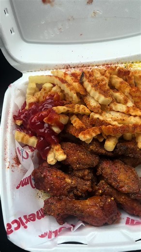 Atlanta American Deli Lemon Pepper Hot Wings