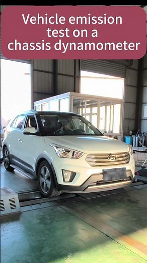 Vehicle emission test on a chassis dynamometer