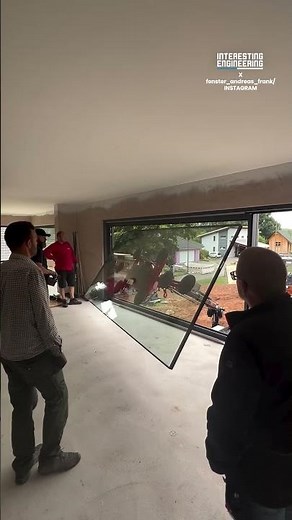 Robotic Arm Simplifies Heavy Glass Installation