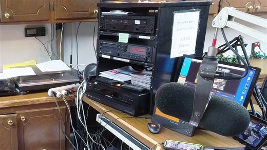 Live The Right Point of View with Pastor Ricky Pfeil. | Kingdom Keys Network Christian Radio