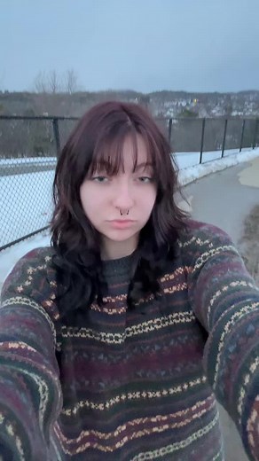 isabel 🌙 (@isabellylace)’s videos with som original - anna