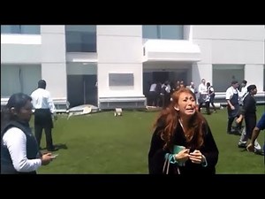 Esto se siente estar en un Terremoto de 8.1 de magnitud.