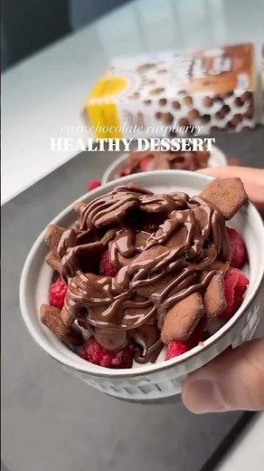 CRUNCHY CREAMY CHOCOLATE RASPBERRY BOWL