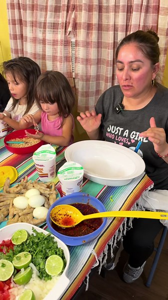 Ramen con salsa macha y huevos cocidos — receta fácil